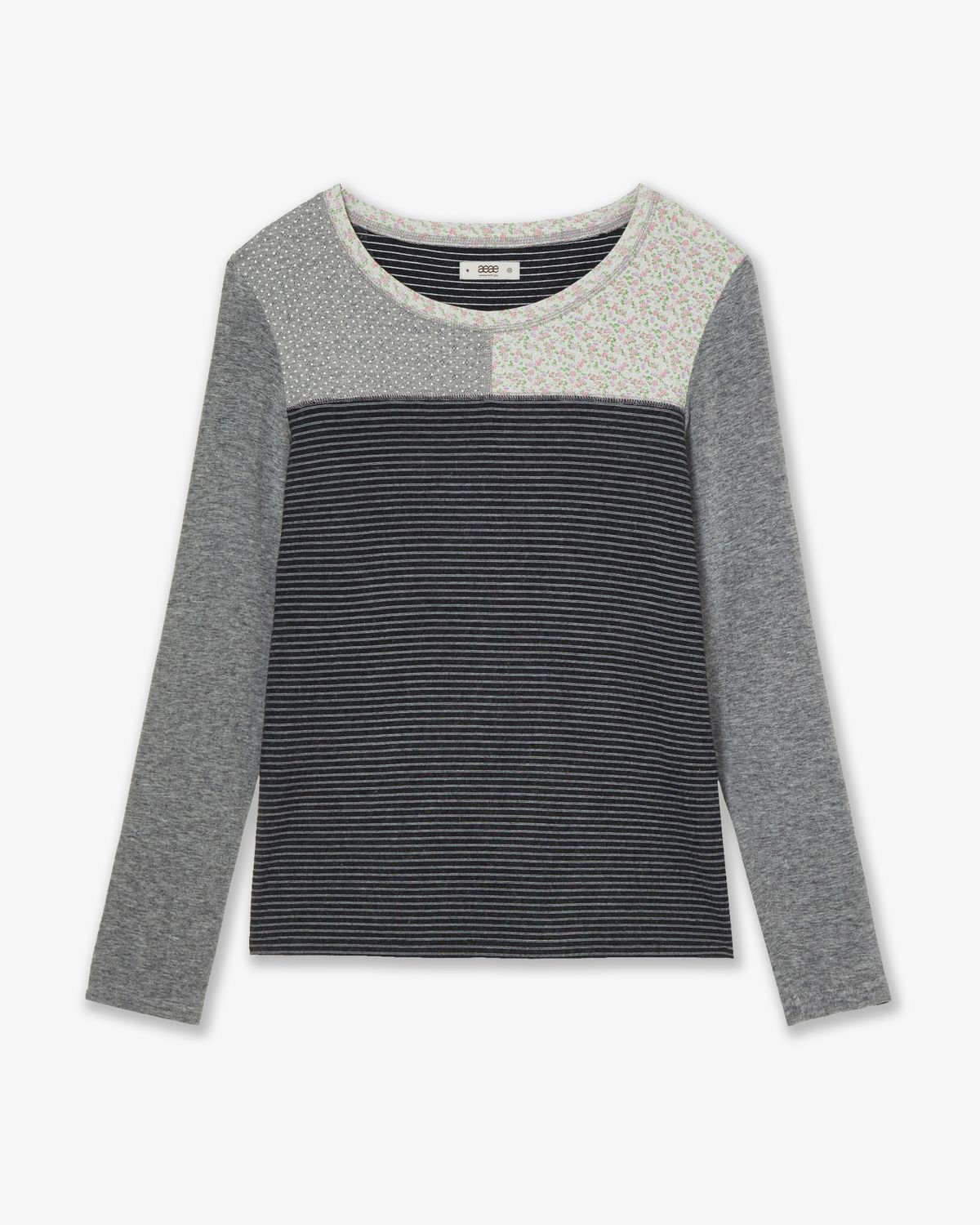 에이이에이이(AEAE) PATTERN BLOCK TEE [CHARCOAL]