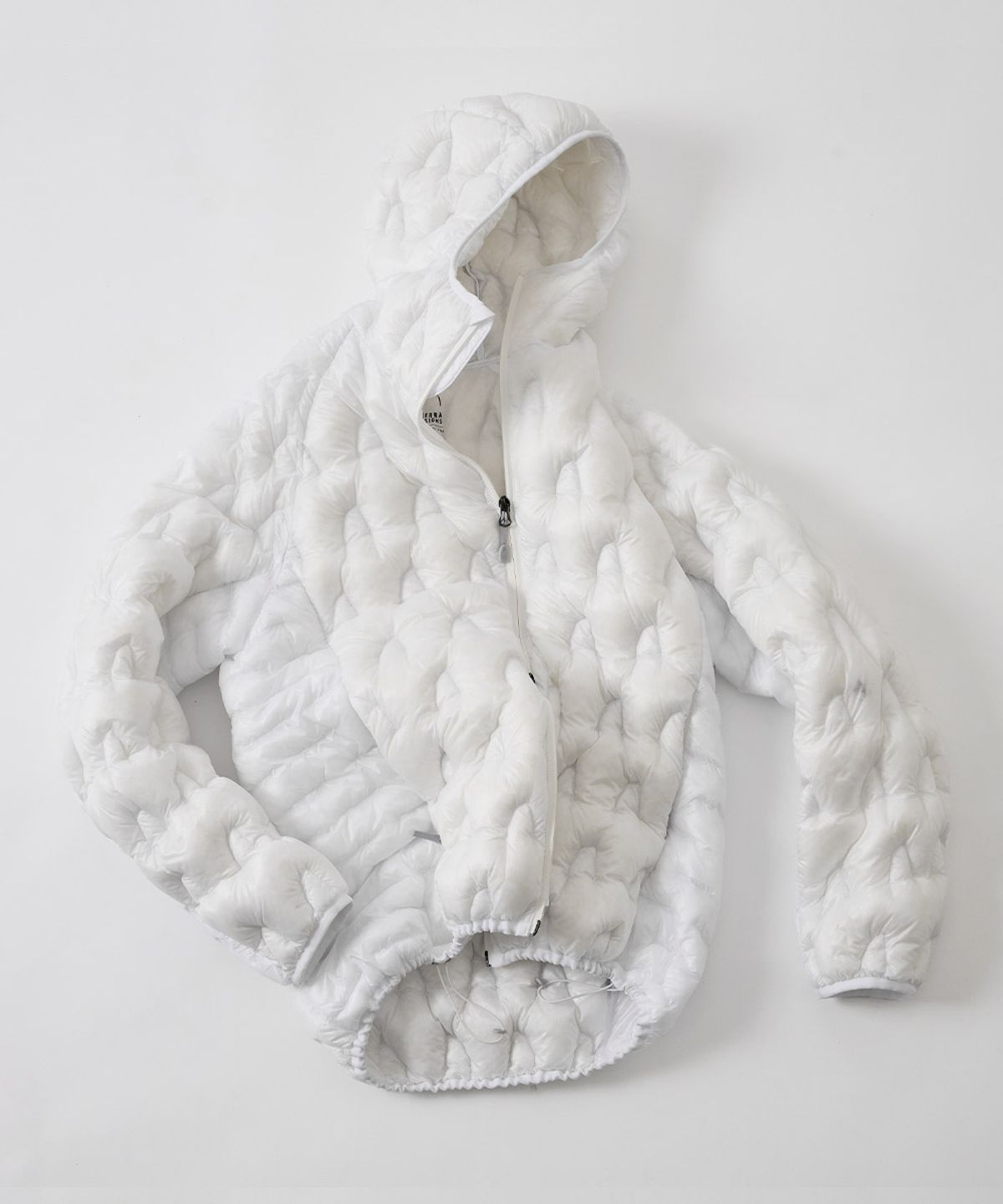 시에라디자인(SIERRA DESIGNS) W) 하프돔(HALFDOME) 경량 구스다운 후드자켓 WHITE
