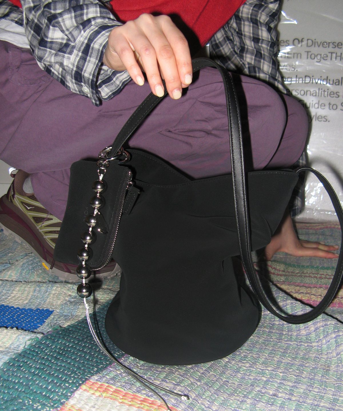 포테(POTE) 0016 Soft Bucket Bag_Dry Leather Black