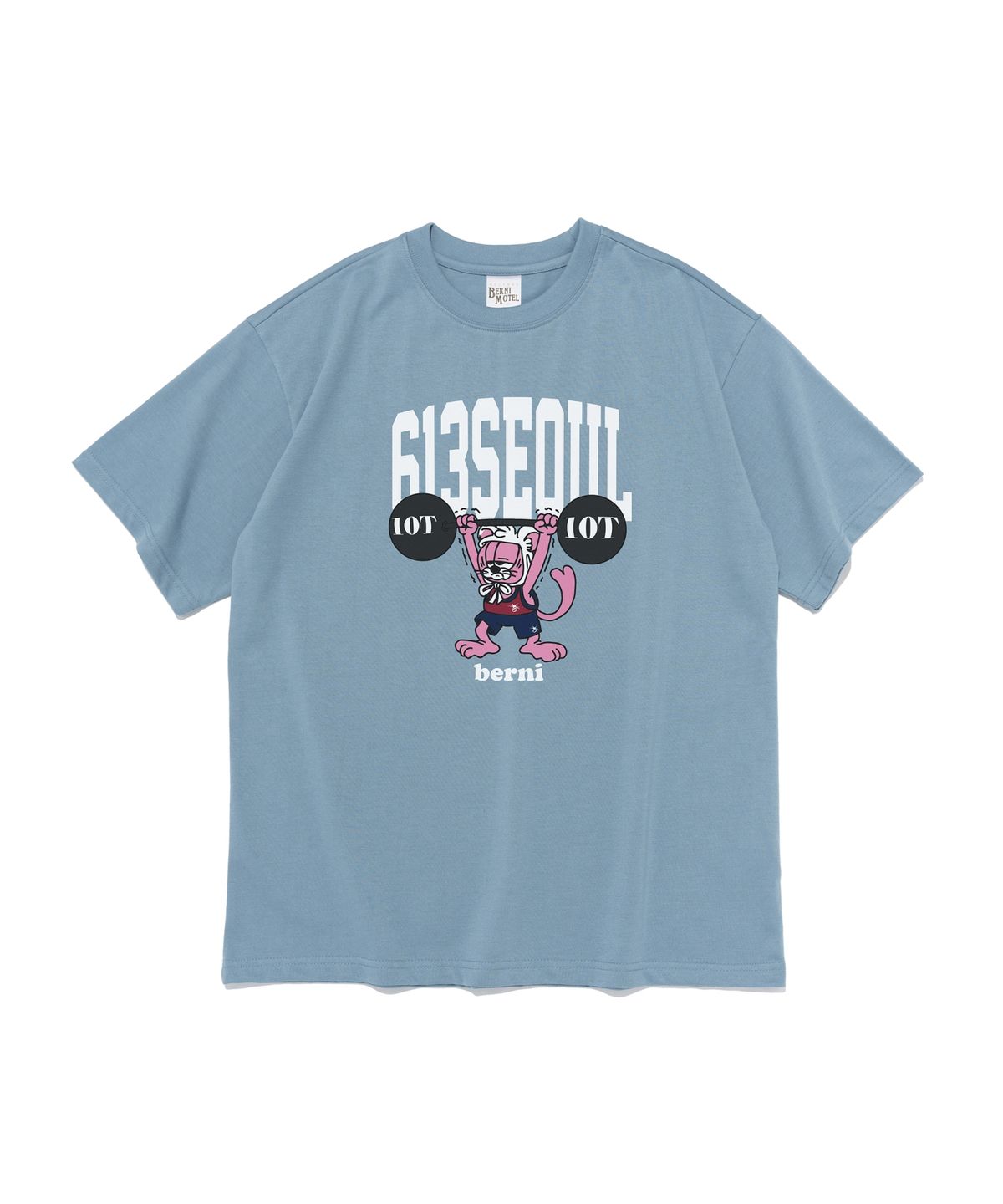 베르니(BERNI) BERNI X 613 리프팅 그래픽 반팔티 (스카이 블루)