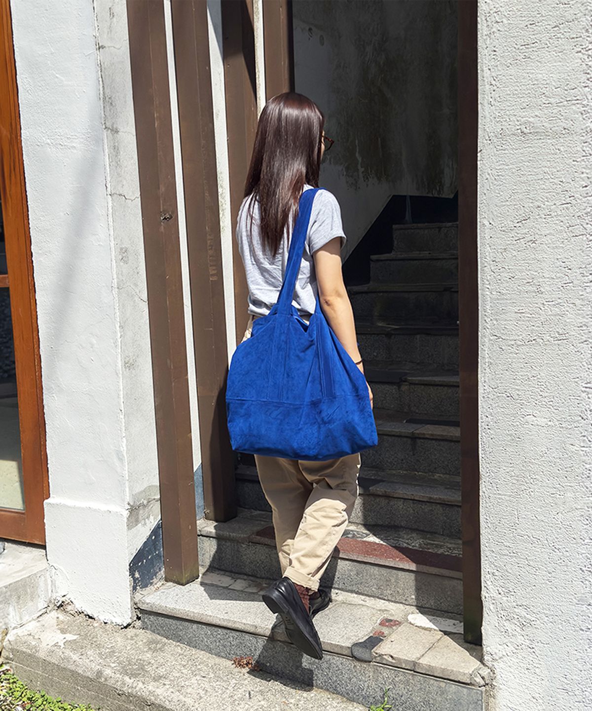 하오스(HAOS) H SUEDE BIG TOTE BAG (BLUE)