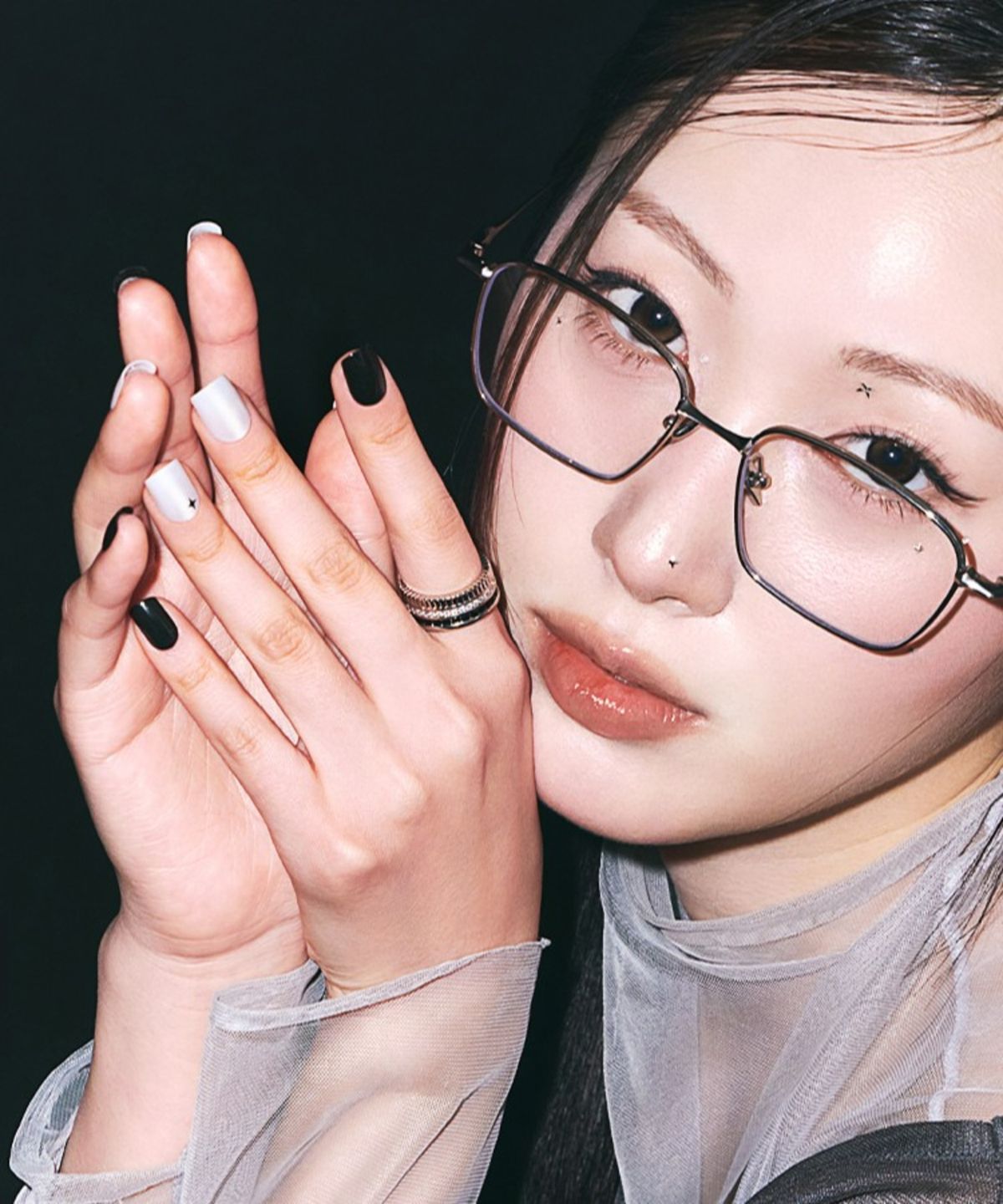 뮤즈마크(MUZMAK) 네일팁 글램 셀레스트 레귤러 셀프네일