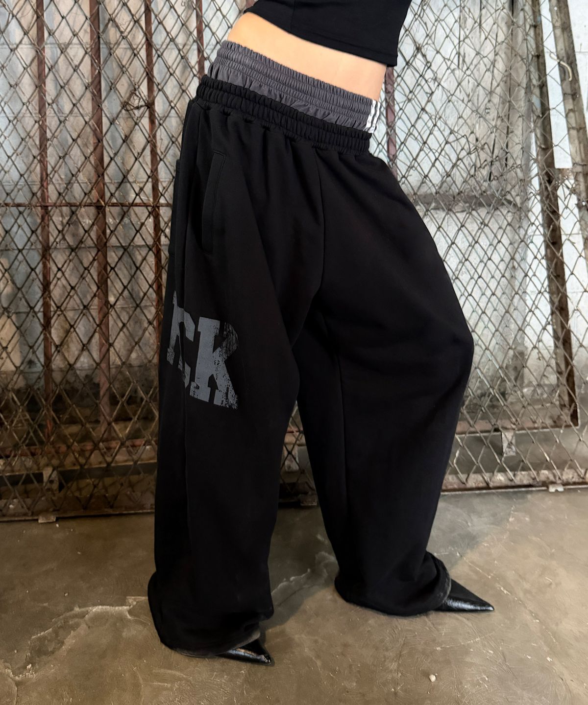 락케이크(ROCKCAKE) RCK Layered Wide 2way Jogger - Black