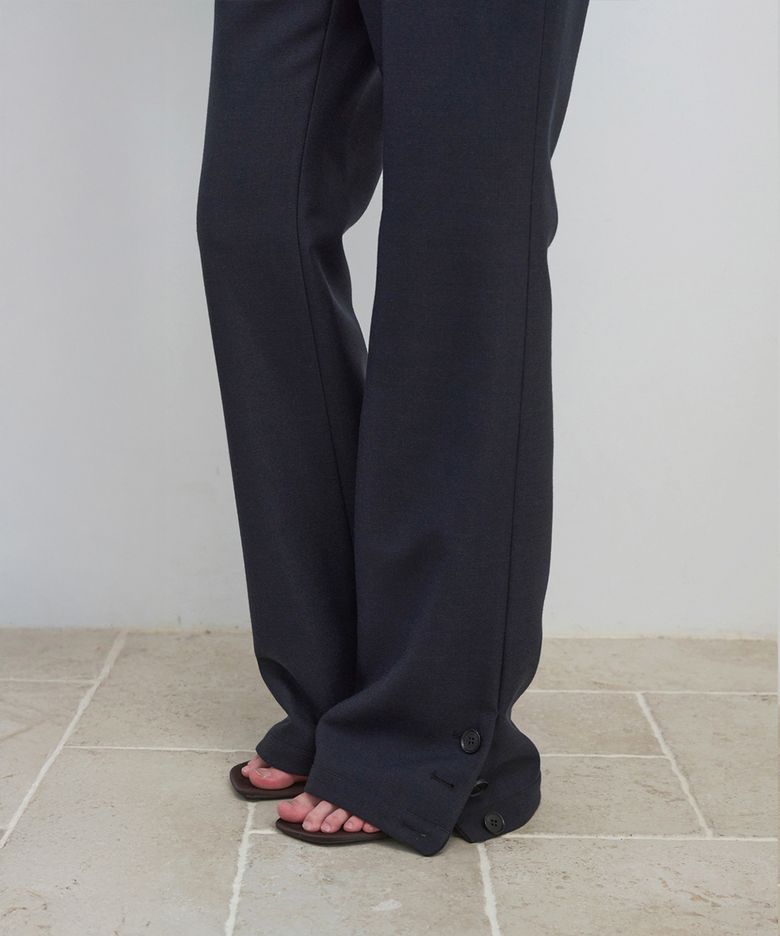 BUTTON SLIT BOOTCUT PANTS_NAVY