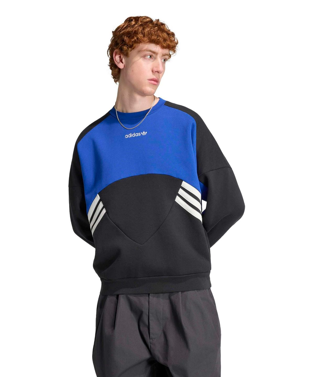 아디다스(ADIDAS) 뮌헨 93 크루 넥 스웨트셔츠 - 블랙:로얄블루 / KR9709