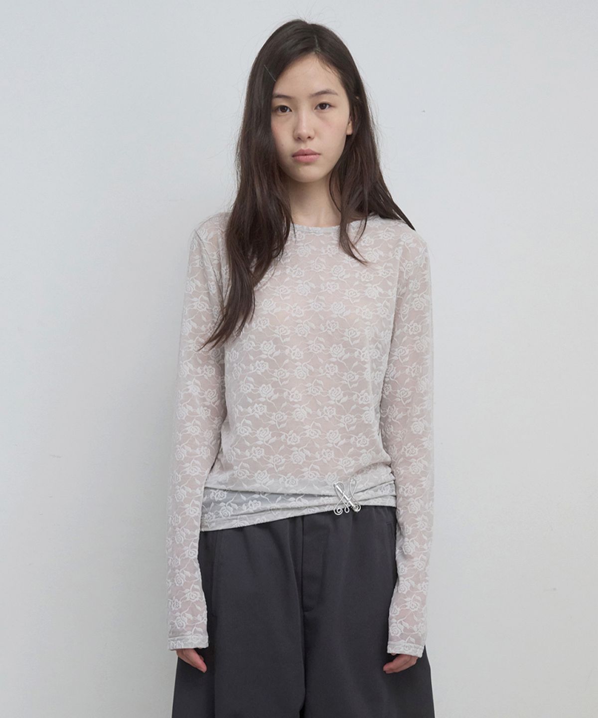 마조네(MA JOURNÉE) BASIC LACE TOP_LIGHT GREY