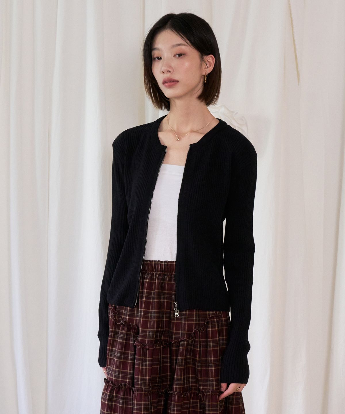 블레티(VLETI) Ribbed Two-way zip up Cardigan (Black)