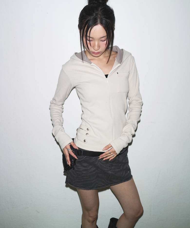 Skin Belt Half Hood Zip (스킨 아이보리)