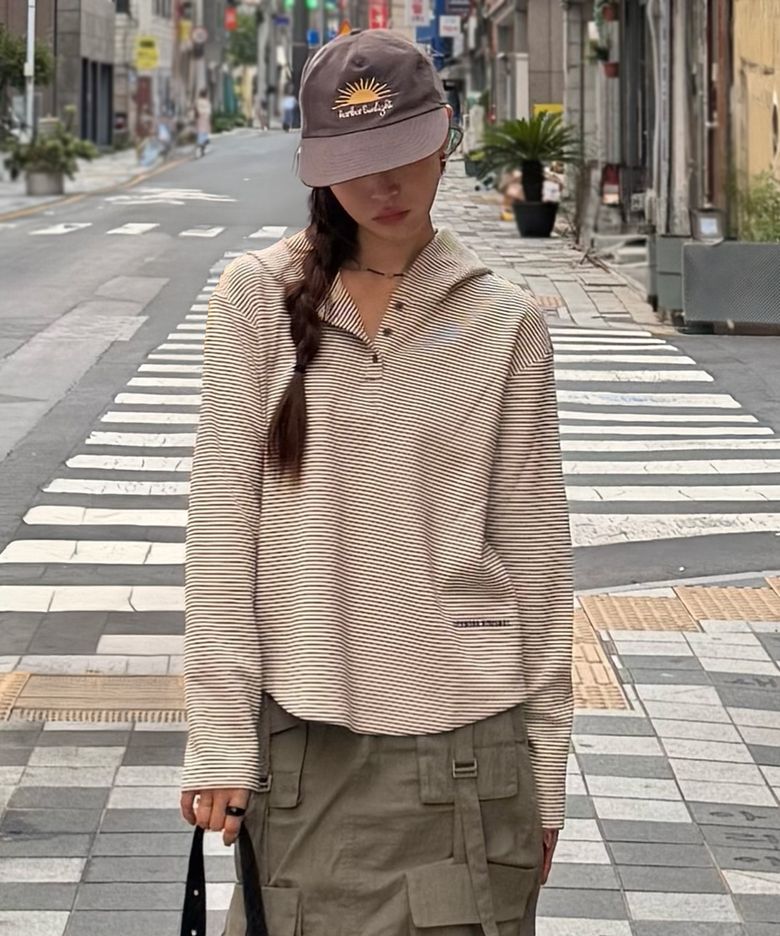 여성) 스트라이프 버튼 헨리넥 후드 티셔츠