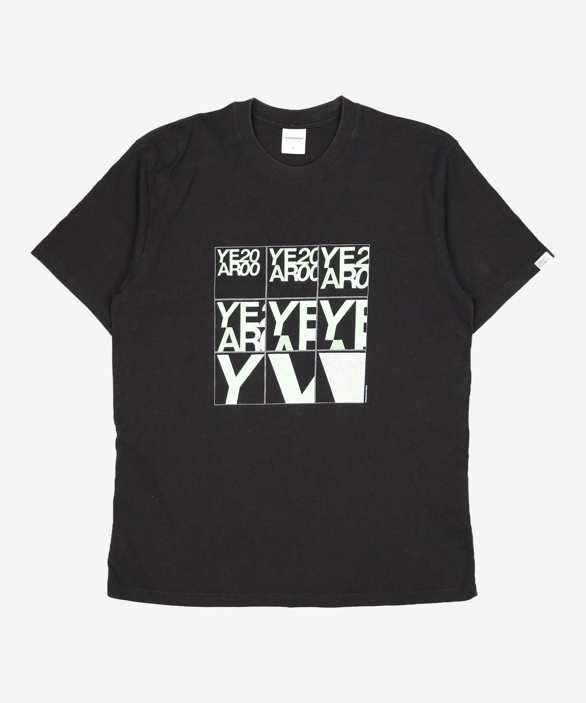 디스이즈네버댓(THISISNEVERTHAT) YEAR 2000 Tee Black M