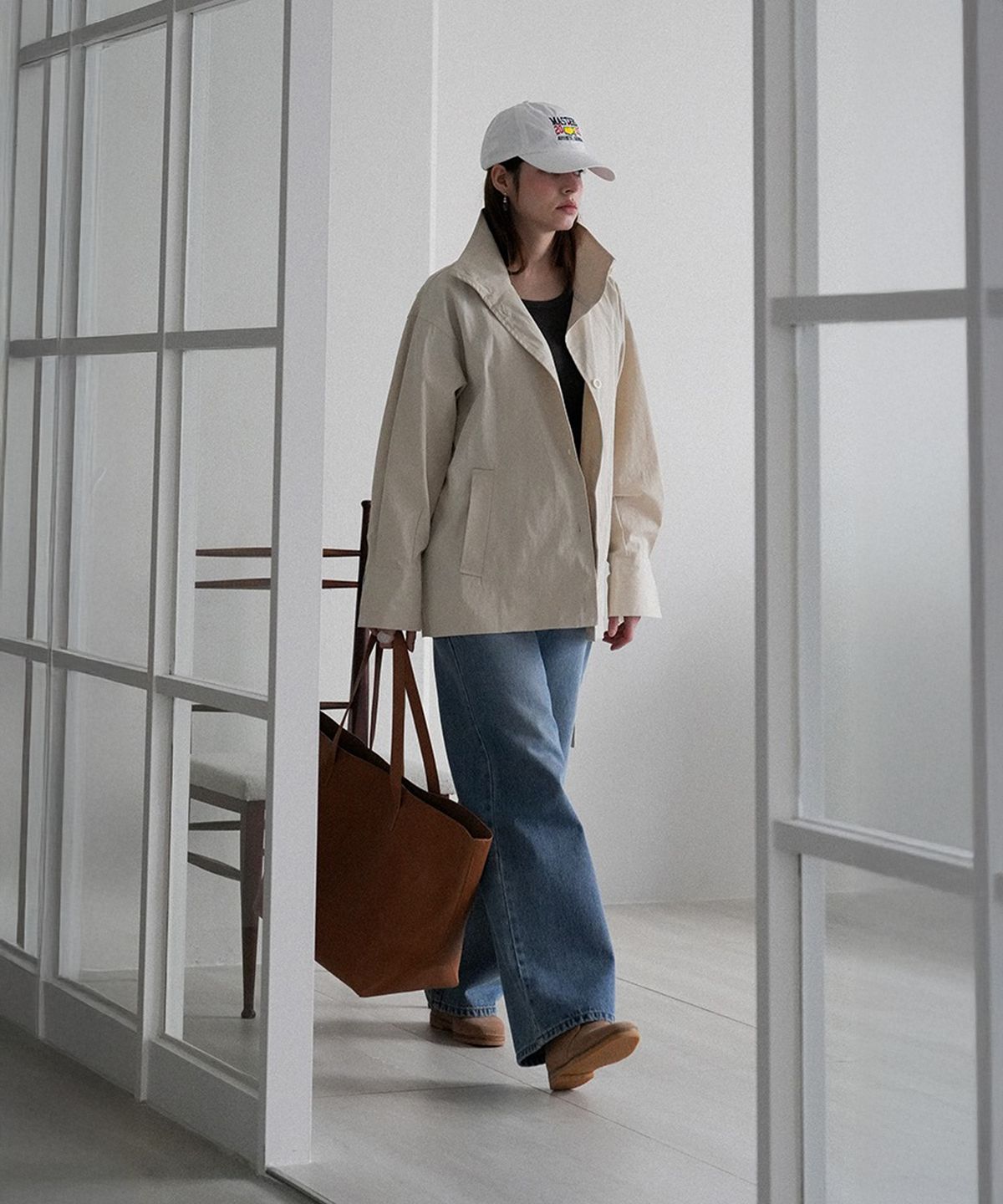더밀루이(THEMILUI) Lina short Trench Coat (Beige)