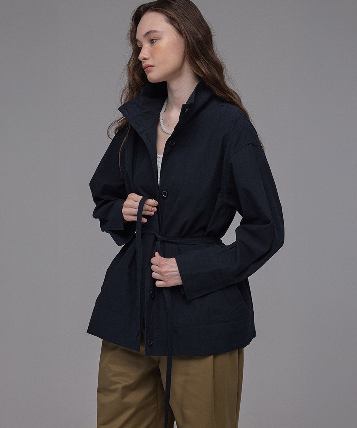 더밀루이(THEMILUI) Lina short Trench Coat (Navy)