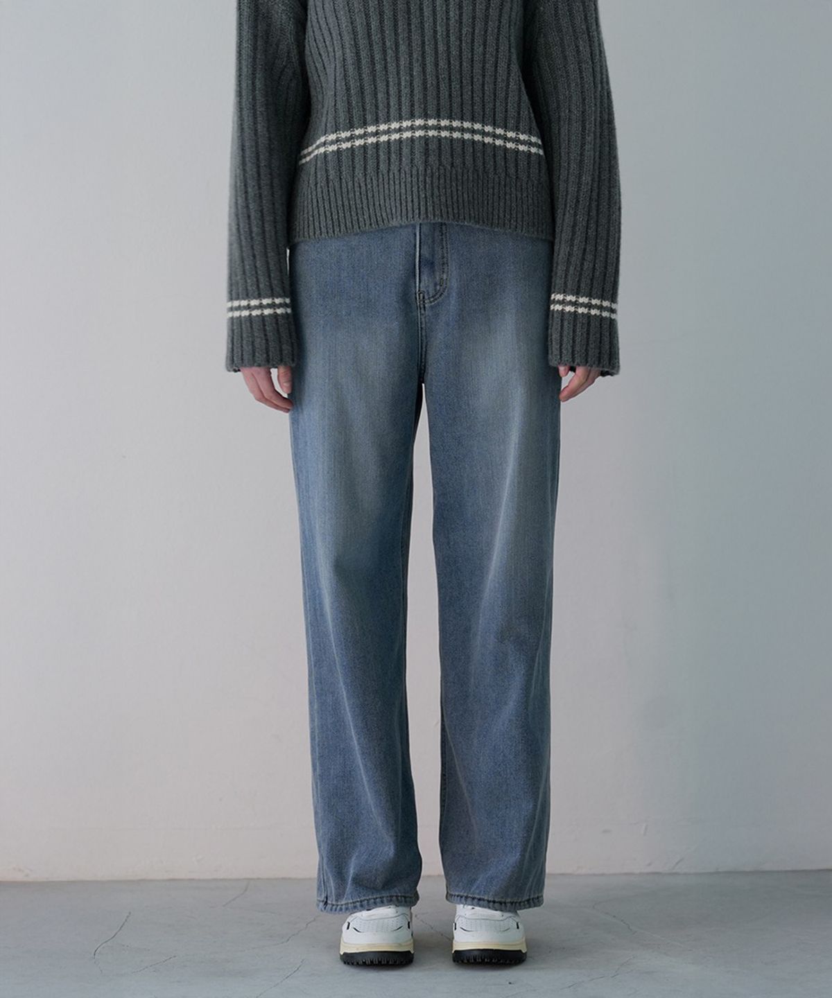 더밀루이(THEMILUI) Kael Fluff Denim (Medium Blue)