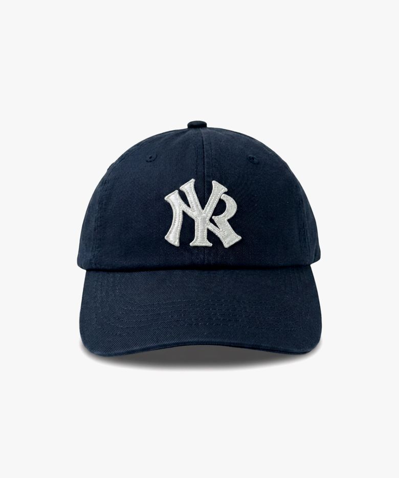 Rudolph in New York 6Panel Cap_navy
