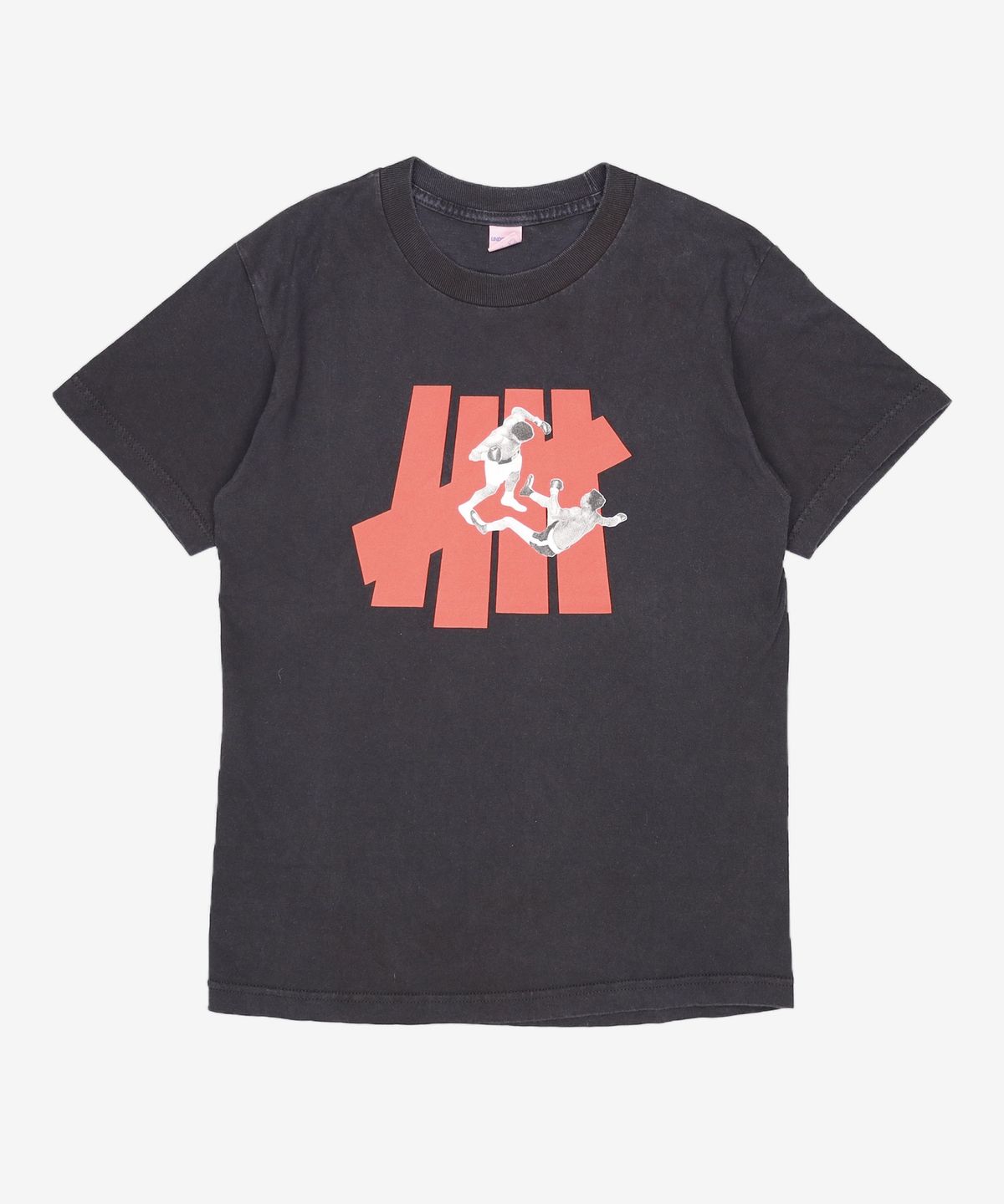 언디핏티드(UNDEFEATED) 반소매 티셔츠 S