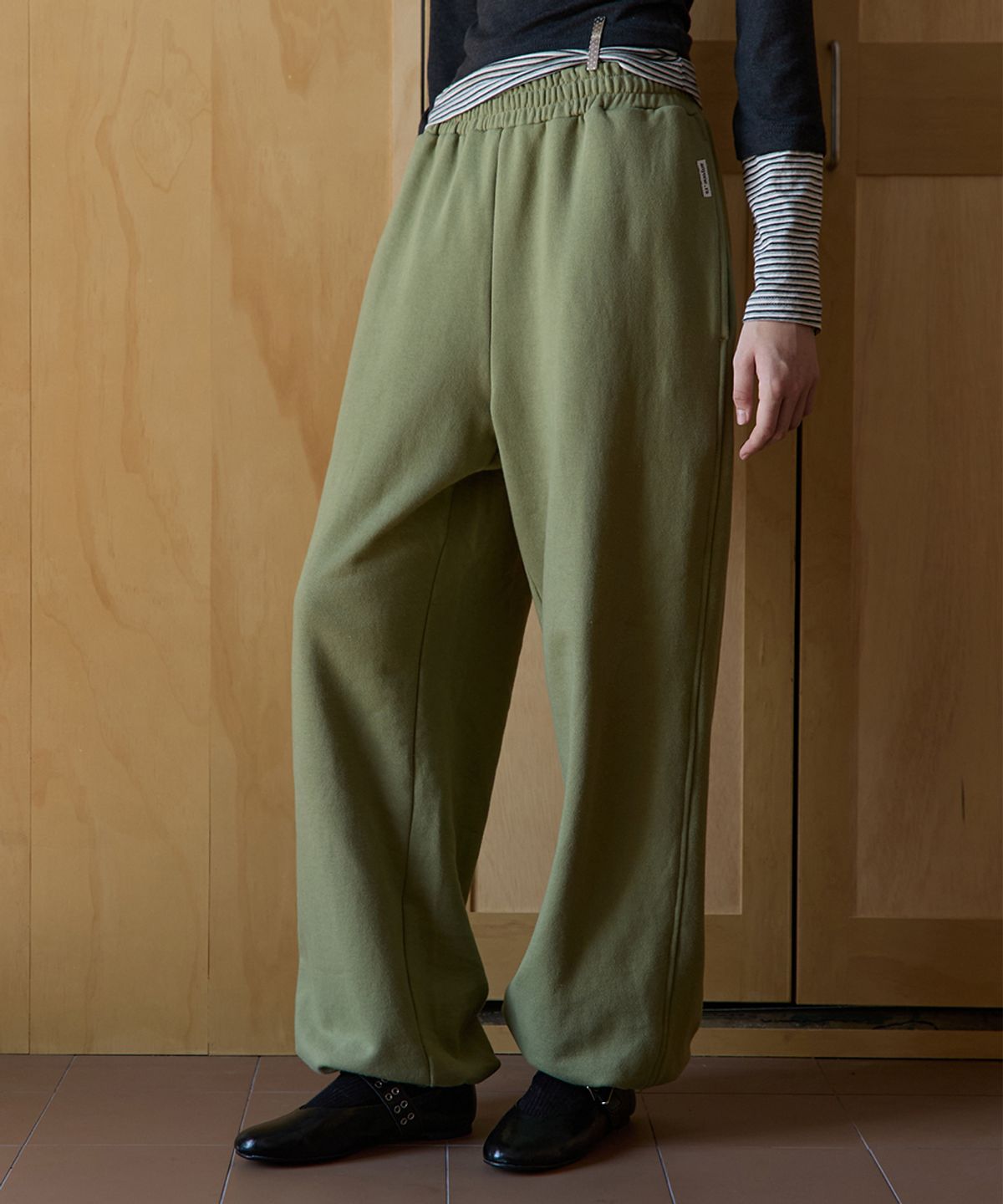 렌세(RENSE) RS String Wide Sweat Pants Green