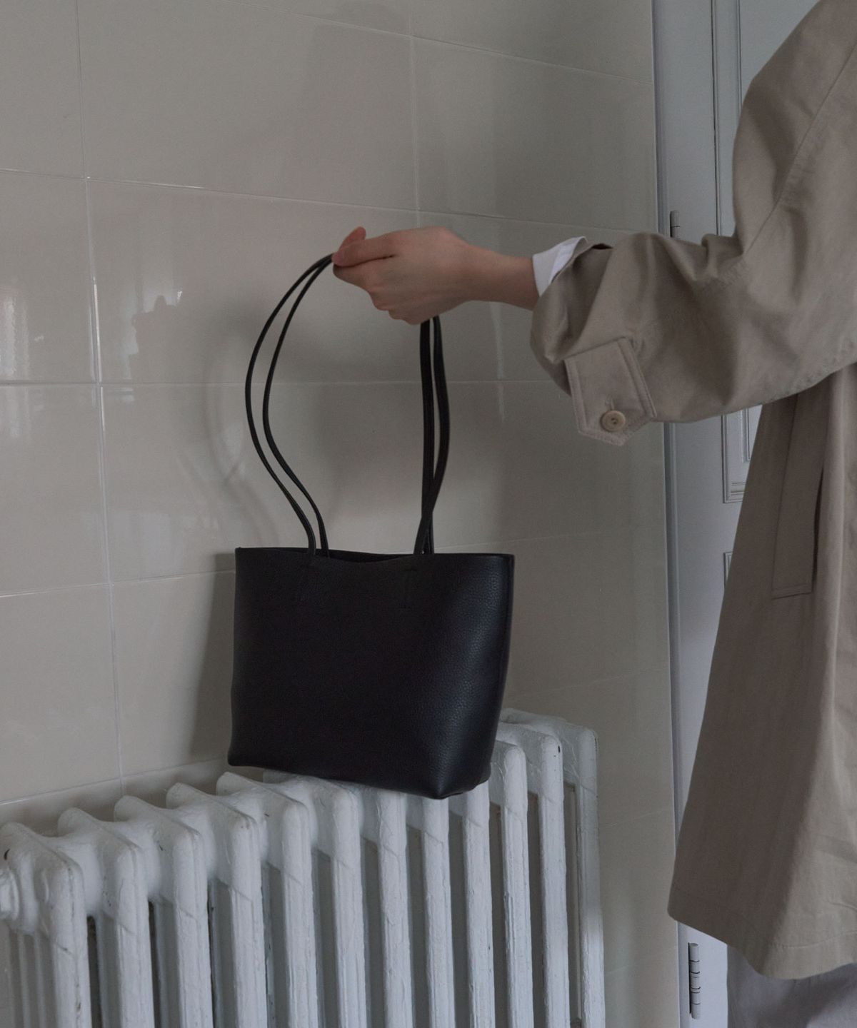 포이베(FOIVE) 발로 숄더 VALO Shoulder Black