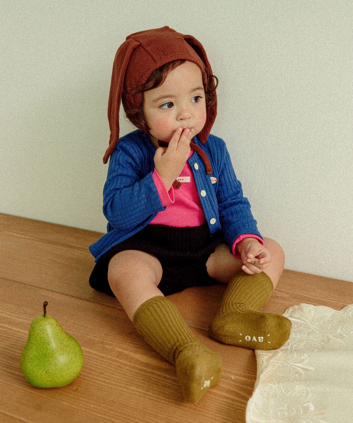 아보(AVO) LONG RABBIT BONNET_BROWN