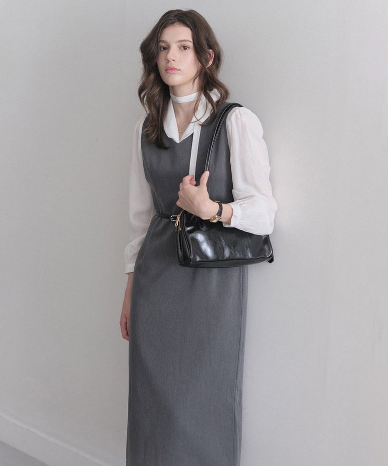 Wool V-neck One-piece (grey)