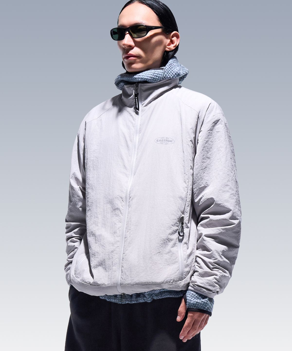 이스트팩(EASTPAK) 리버시블 자켓 LIGHT GREY