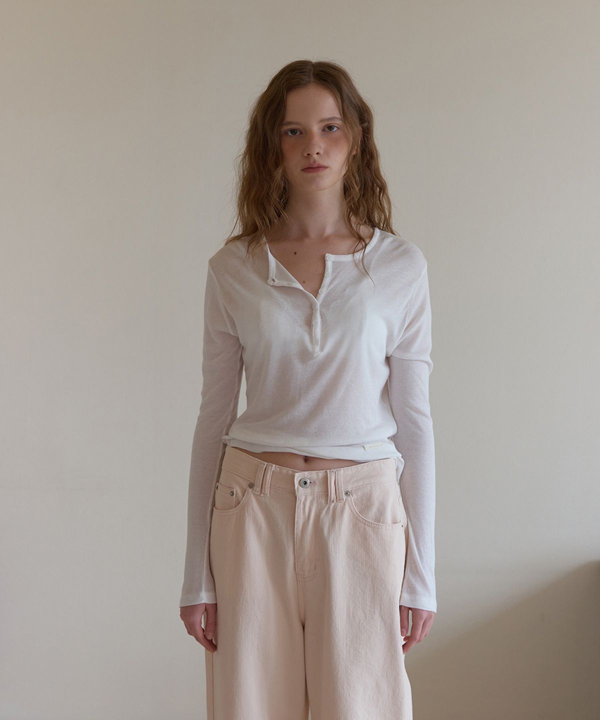어패럴아카이브(APPAREL ARCHIVE) Fina button tencel layered tee - Ivory
