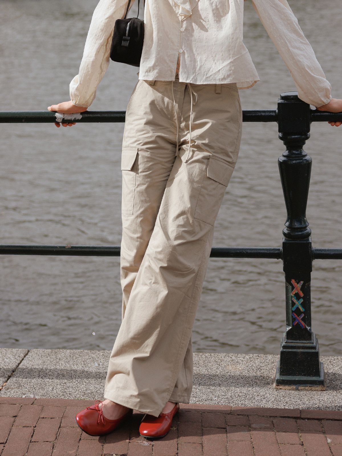 랭앤루(LANGNLU) ZELDA Cargo Pants(젤다)_BEIGE