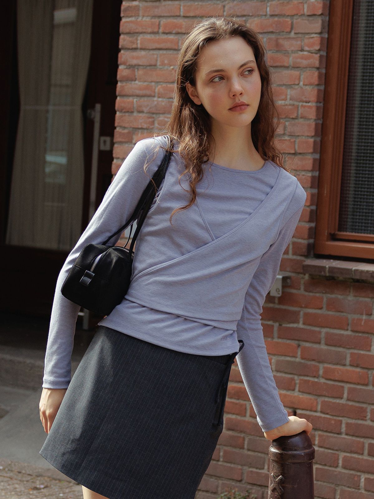 랭앤루(LANGNLU) DANA Wrap Top(다나)_SMOKE VIOLET