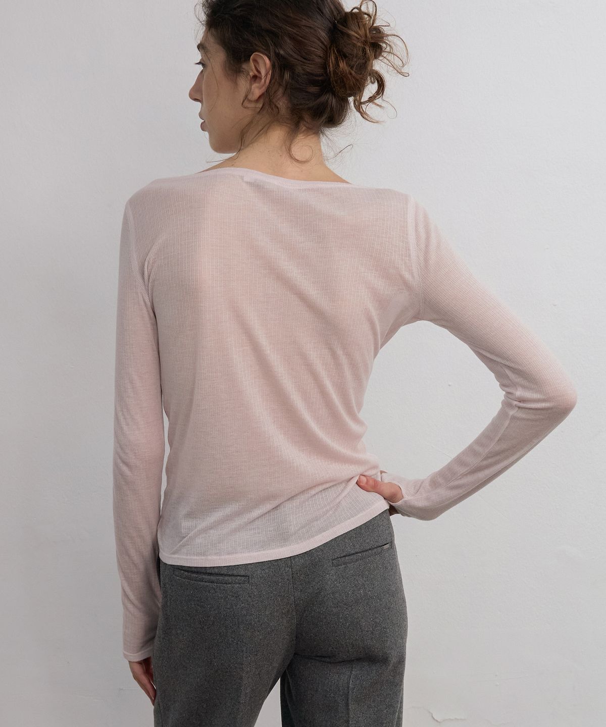 엘무드 우먼(LMOOD WOMEN) JANE Ribbed Sheer T-Shirts Pale Pink