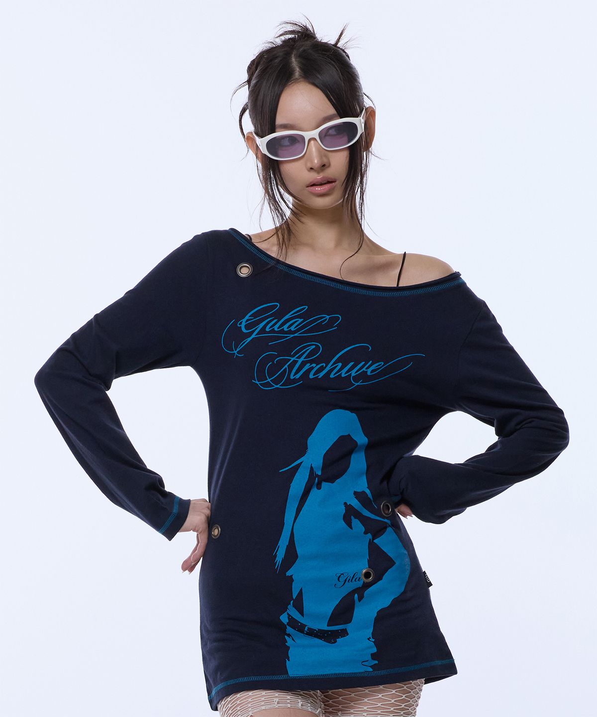길라아카이브(GILAARCHIVE) ONE SHOULDER EYELET LONG SLEEVE_NAVY