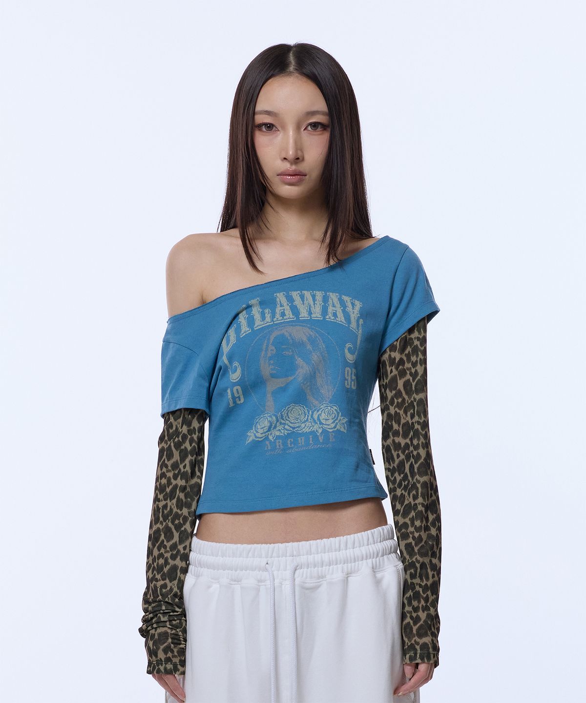길라아카이브(GILAARCHIVE) RUNAWAY GIRL LEOPARD LONG SLEEVE_BLUE