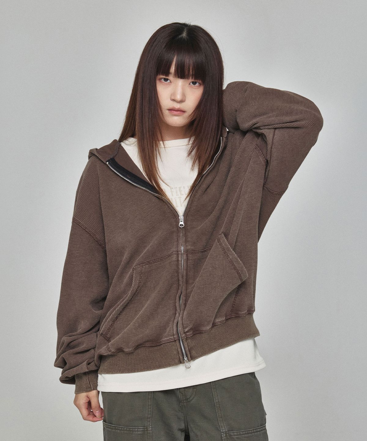 기철(KICHUL) Grit Waffle Hood Zip-up (Brown)