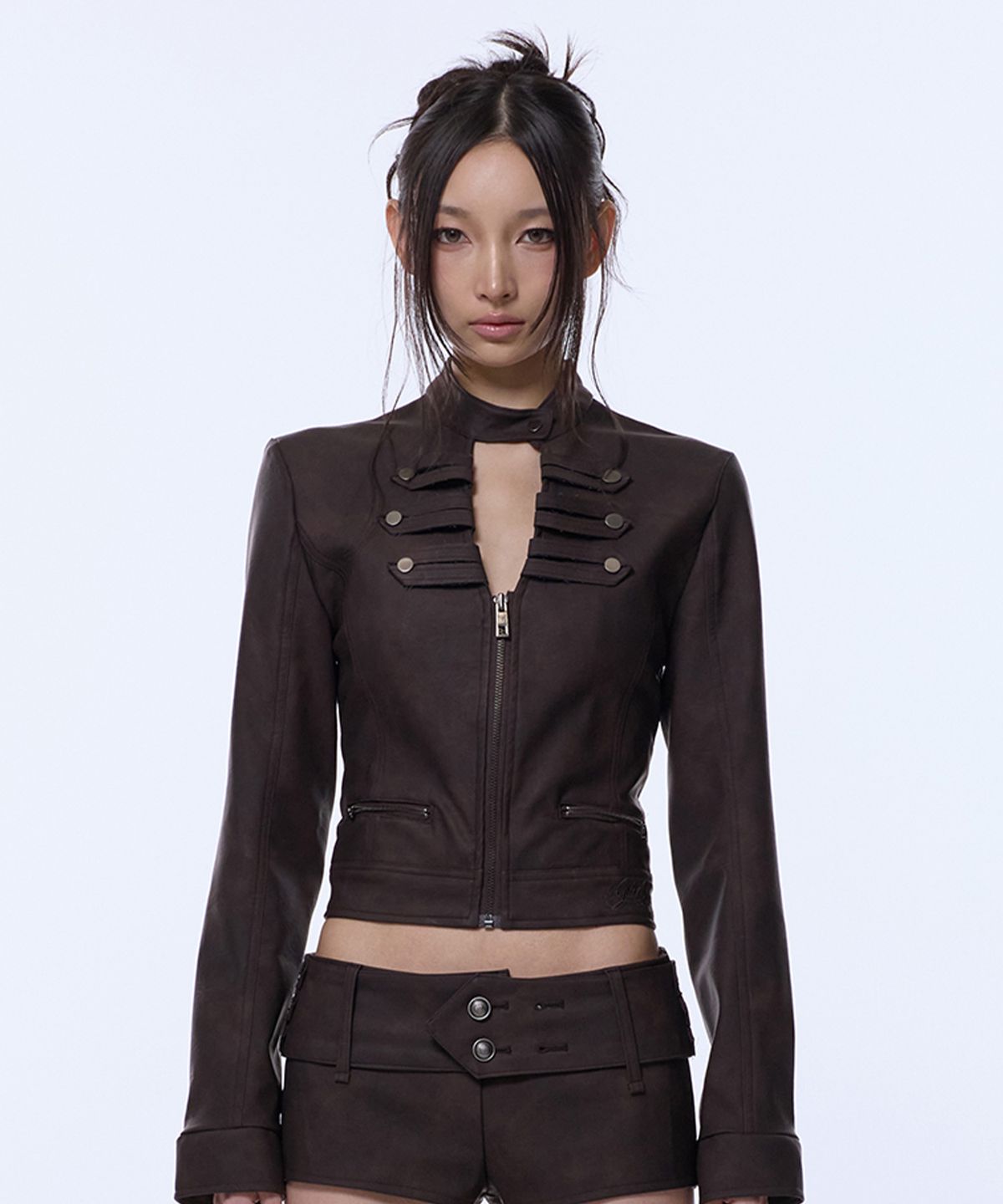 길라아카이브(GILAARCHIVE) CHOKER NAPOLEON CROP LEATHER JACKET_BROWN