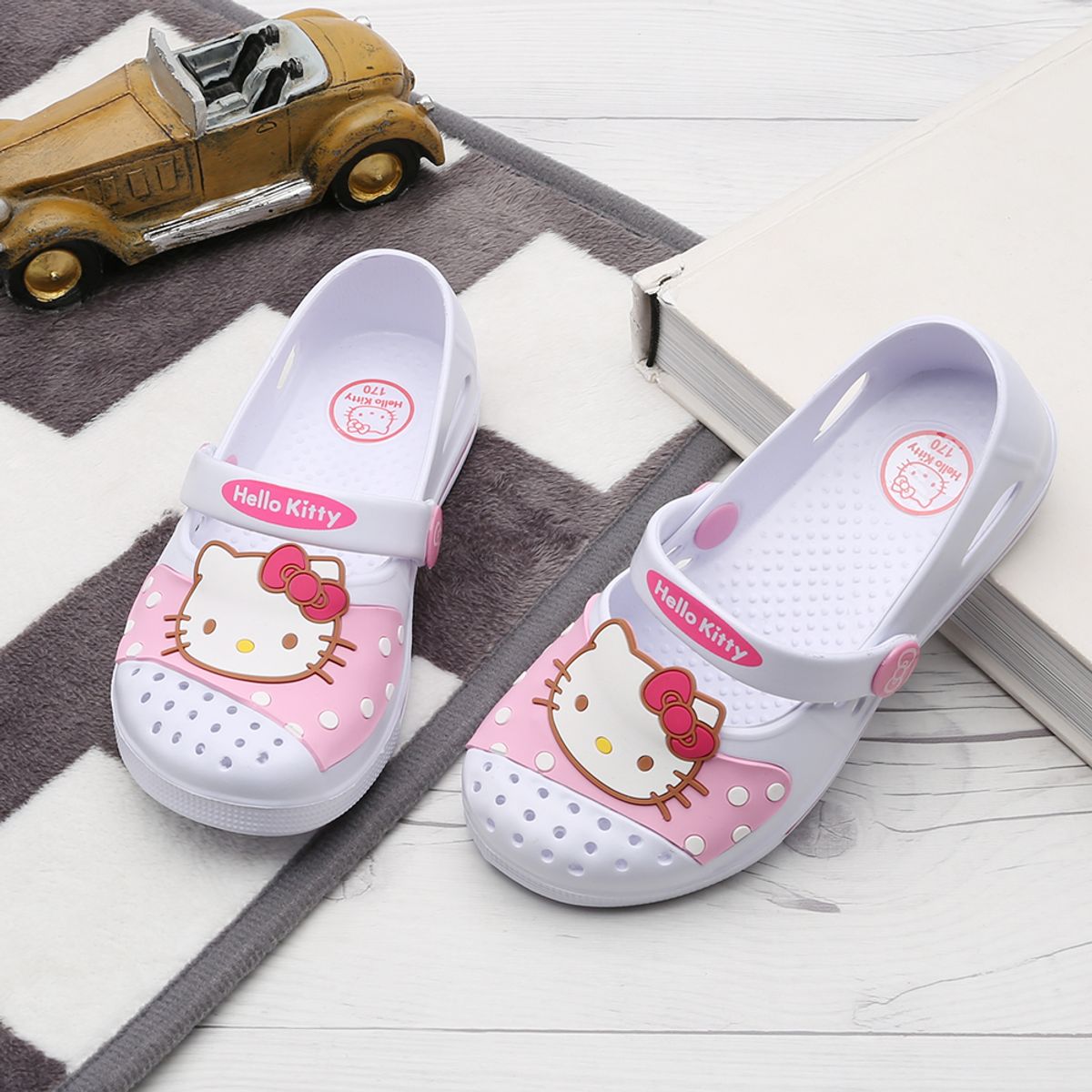 산리오 키즈(SANRIO) 헬로키티 미소 메리제인 아동실내화