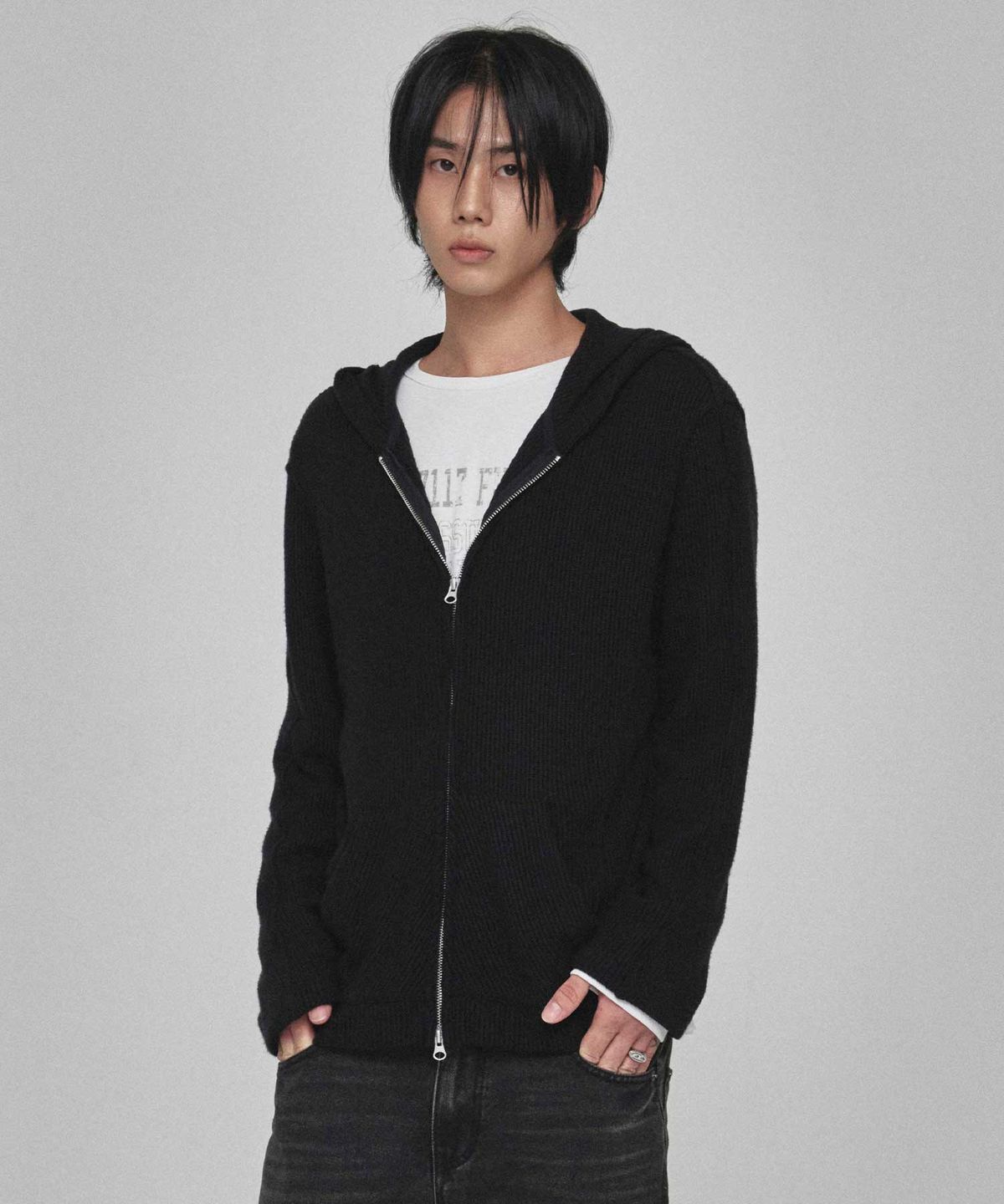 기철(KICHUL) Mono Knit Zip Hoodie (Black)