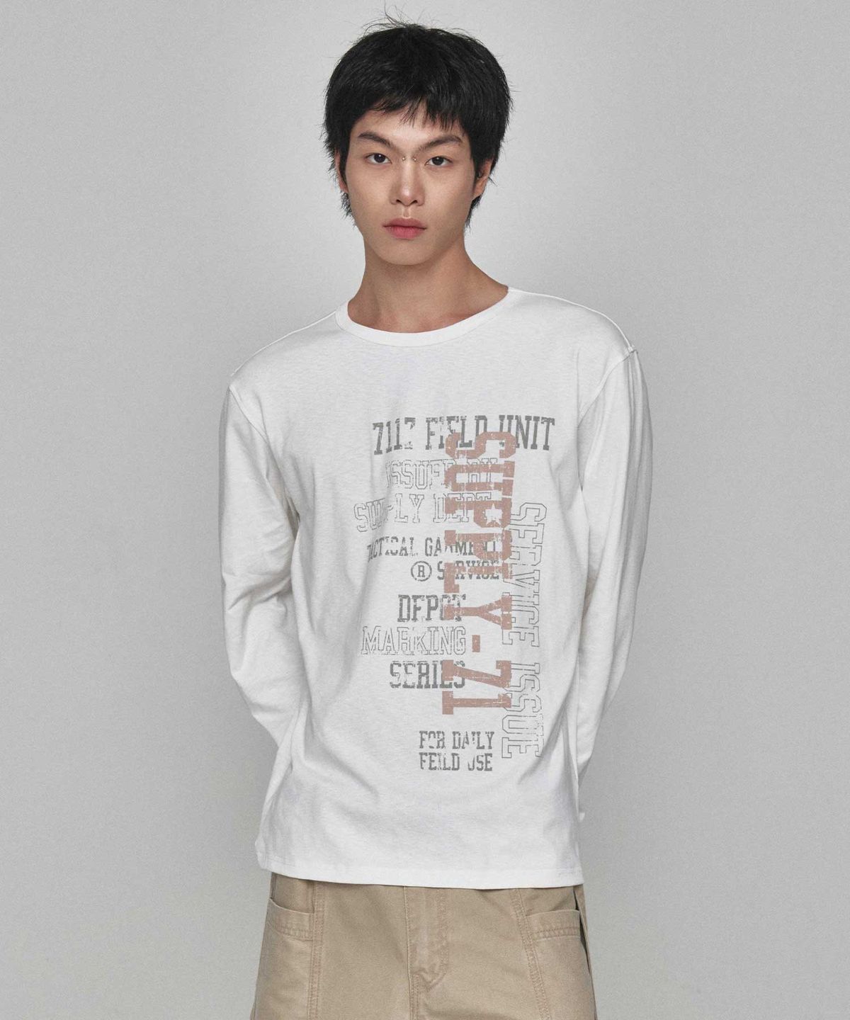 기철(KICHUL) 71 Textured Long Sleeve (White)