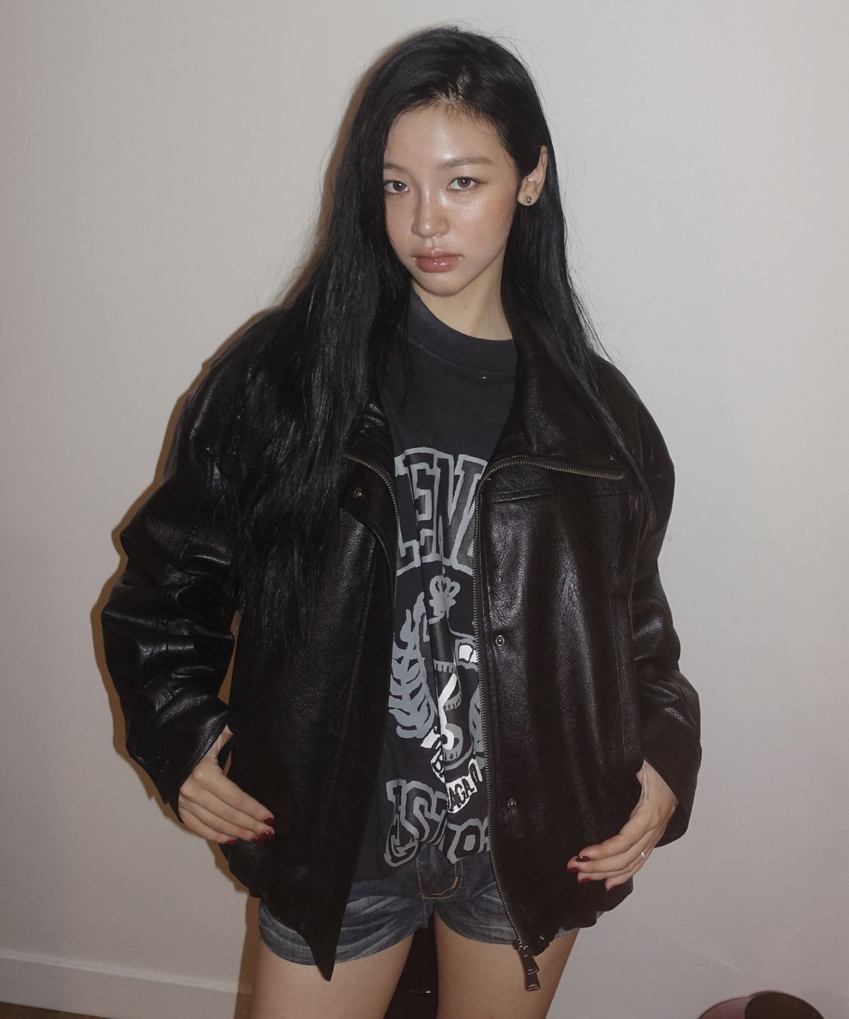 레이디 볼륨(LADY VOLUME) 9242 하이넥 레더 자켓 (BLACK)