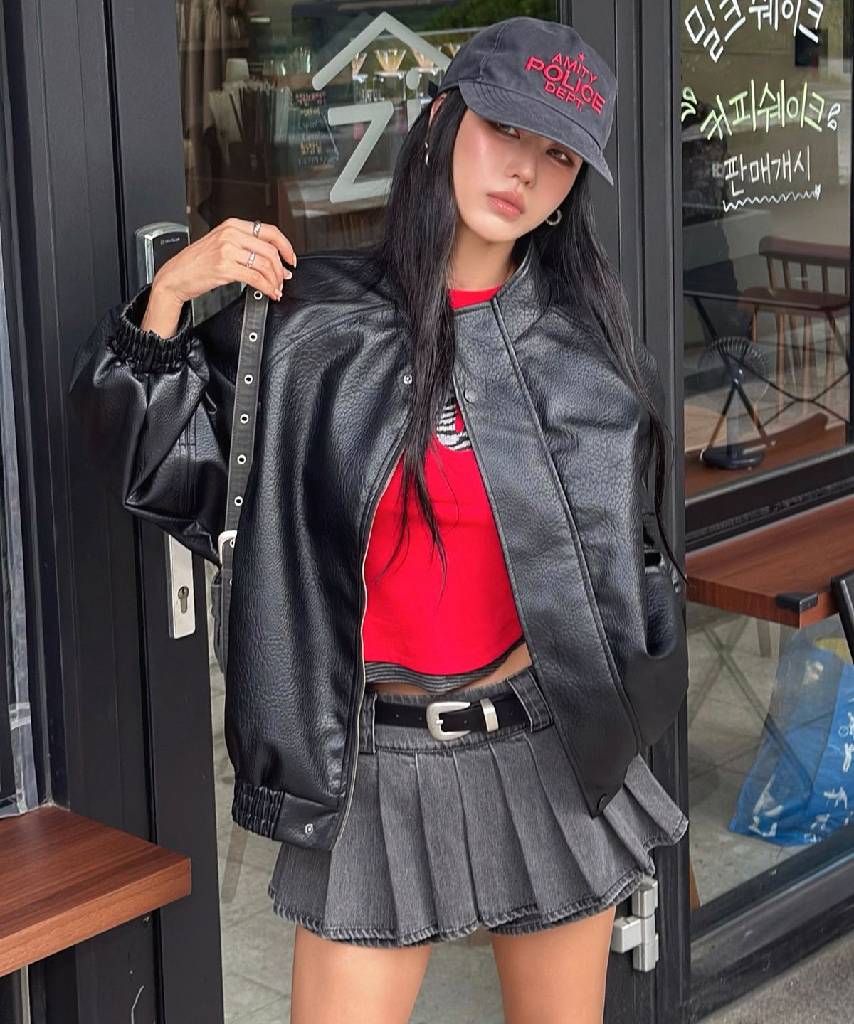 레이디 볼륨(LADY VOLUME) 9253 오버핏 레더 블루종 (BLACK)