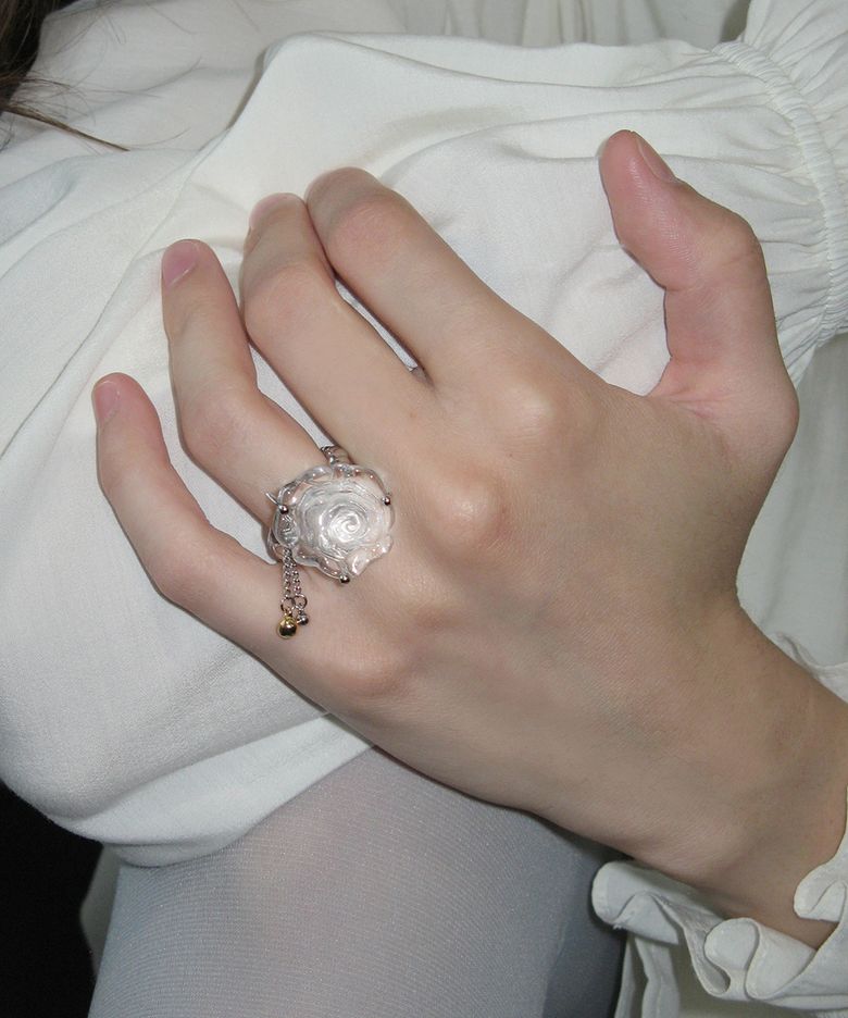 Rose Drop Ring (Silver)
