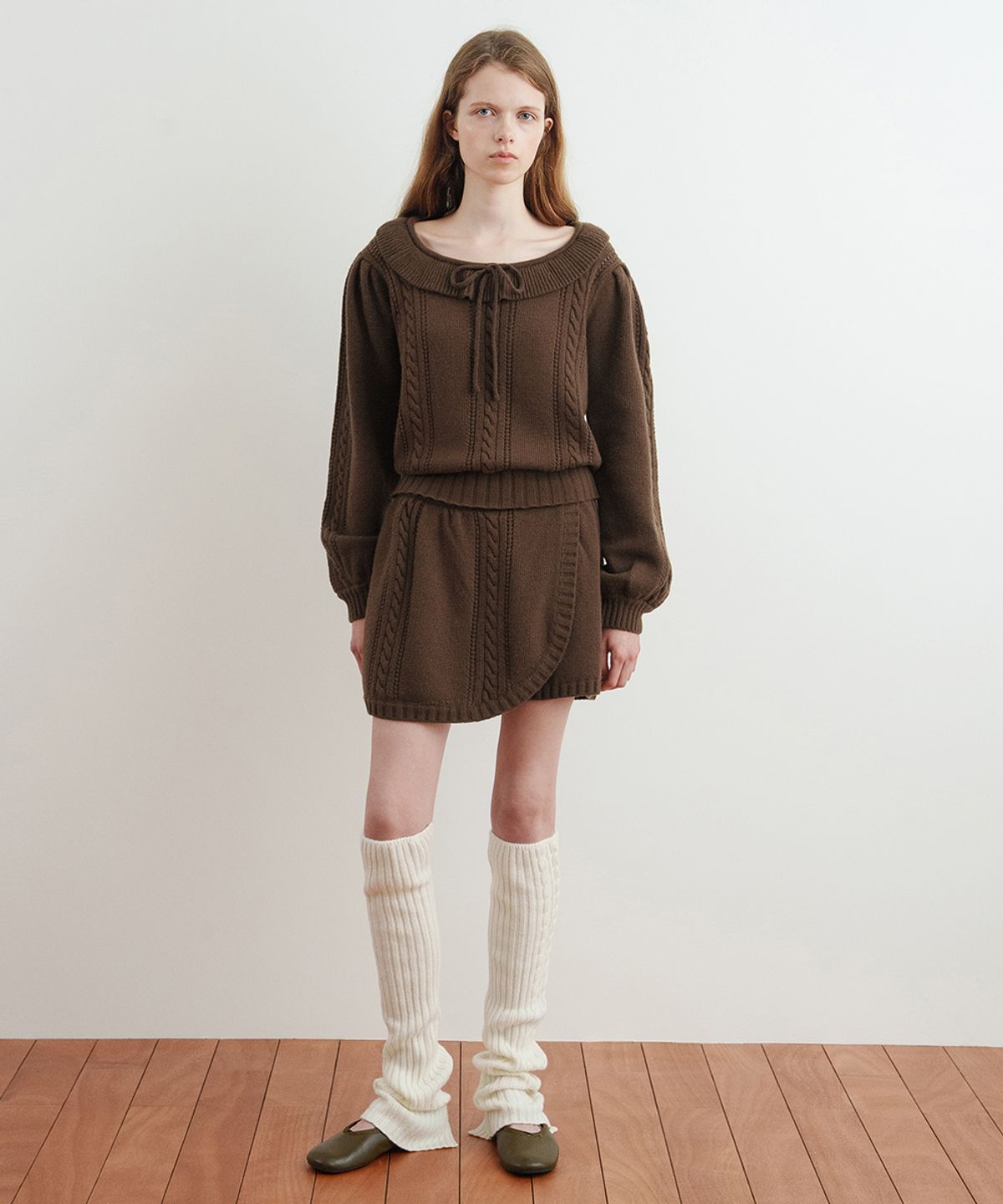 시눈(SINOON) Cable Knit Short Pants (Brown)