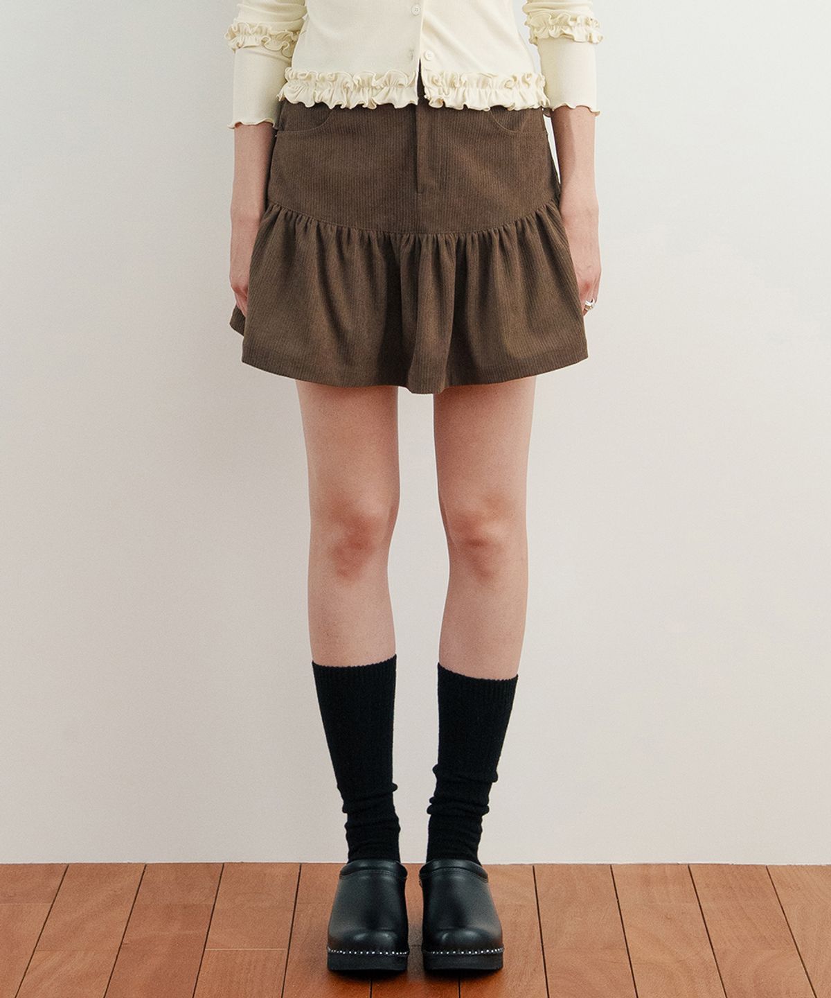 시눈(SINOON) Flare Corduroy Mini Skirt (Ash Brown)