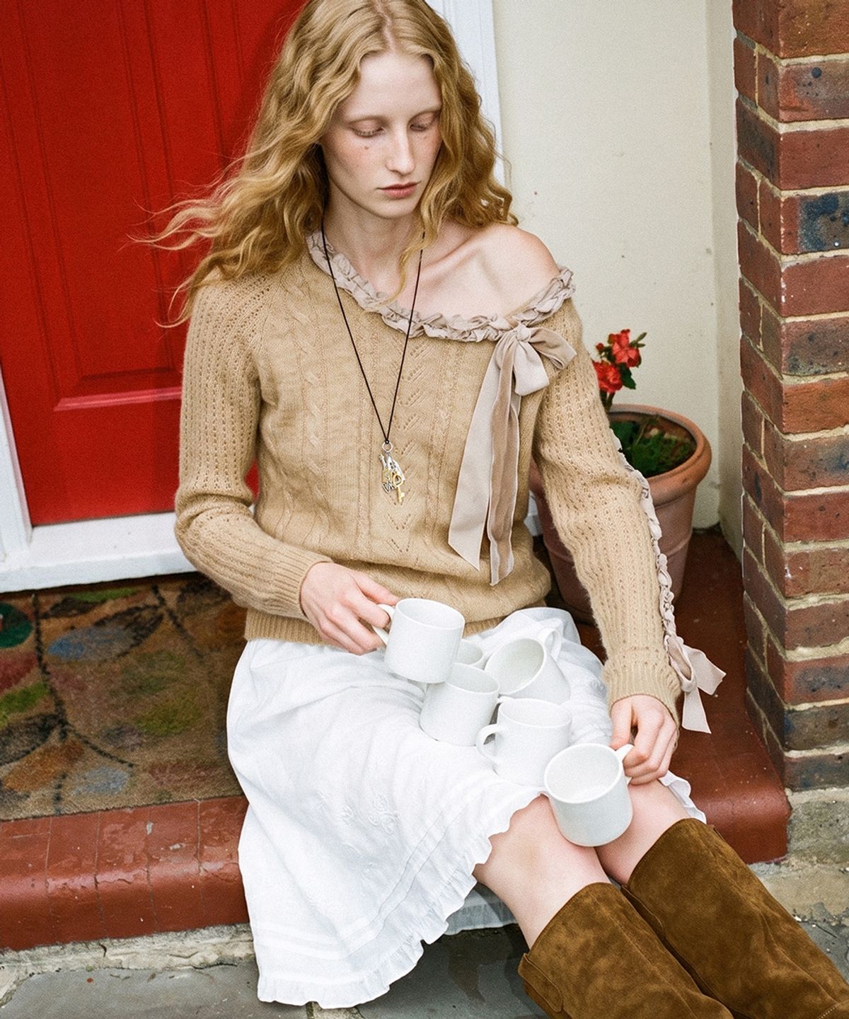 시눈(SINOON) Lace-Up Ribbon Knit (Beige)
