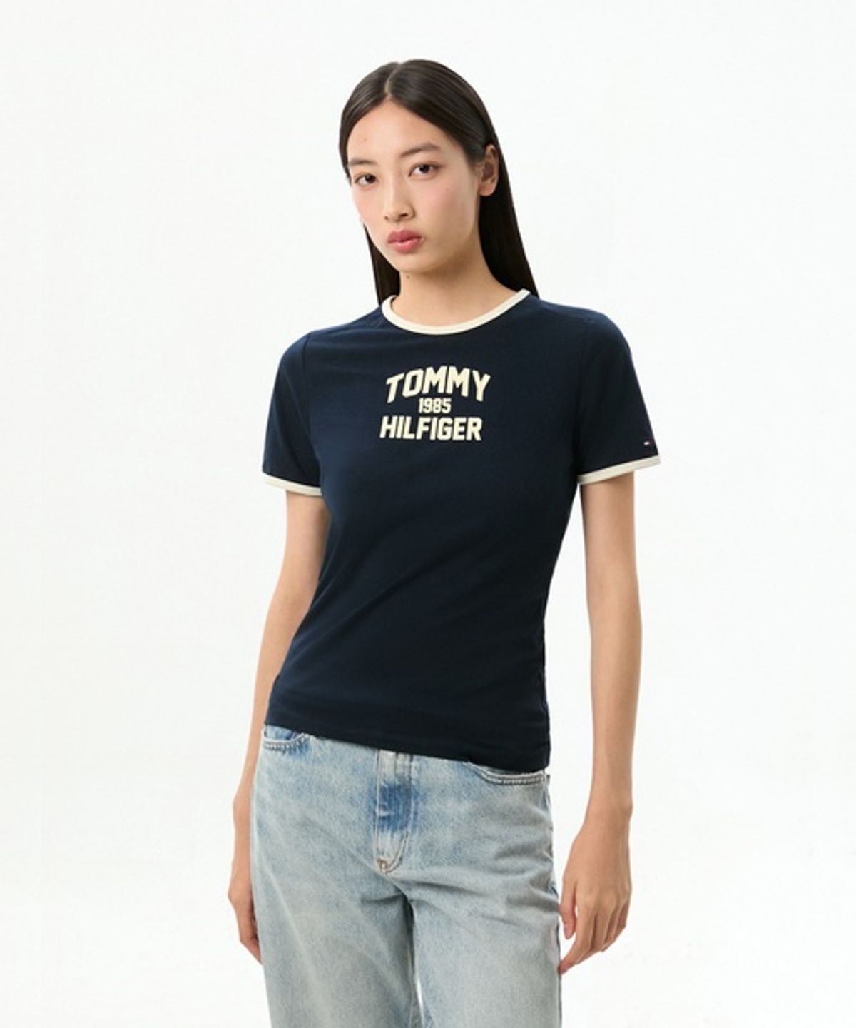 타미힐피거(TOMMY HILFIGER) 바시티 크루넥 슬림 티셔츠 (T22G7TTO050WT1C1G)