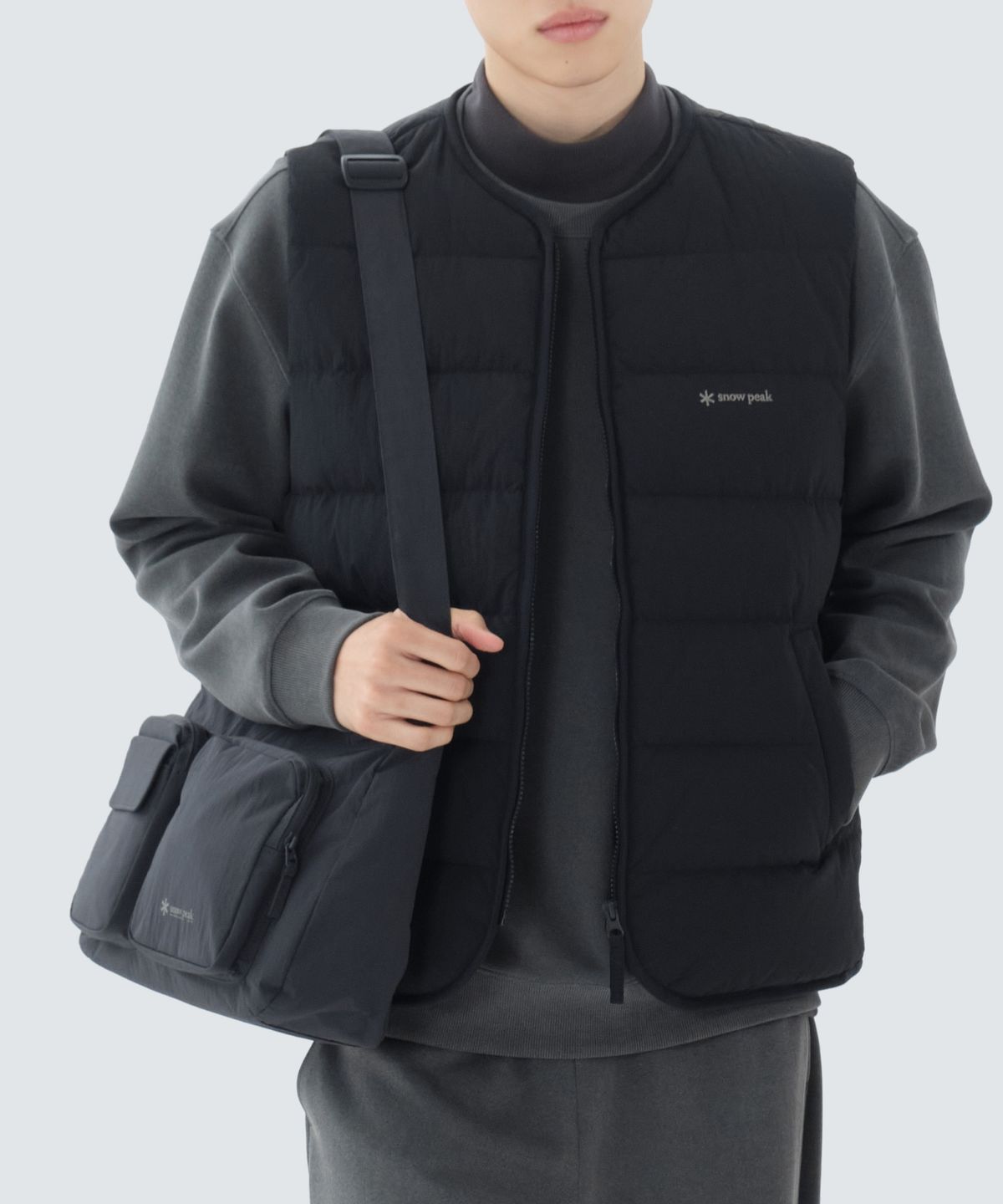 스노우피크 어패럴(SNOWPEAK APPAREL) 에코 타슬란 립 메신저백 10L (S26FUFCB78) Dark Navy