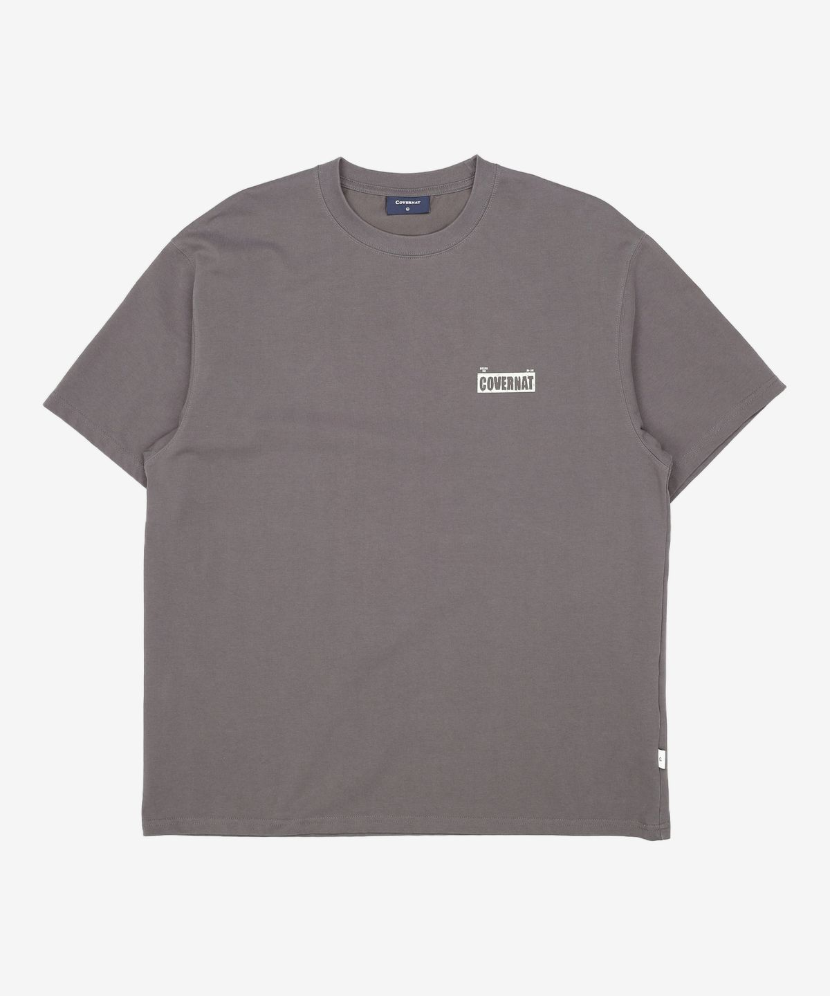 커버낫(COVERNAT) 수피마 배기지택 그래픽 티셔츠 Charcoal XL