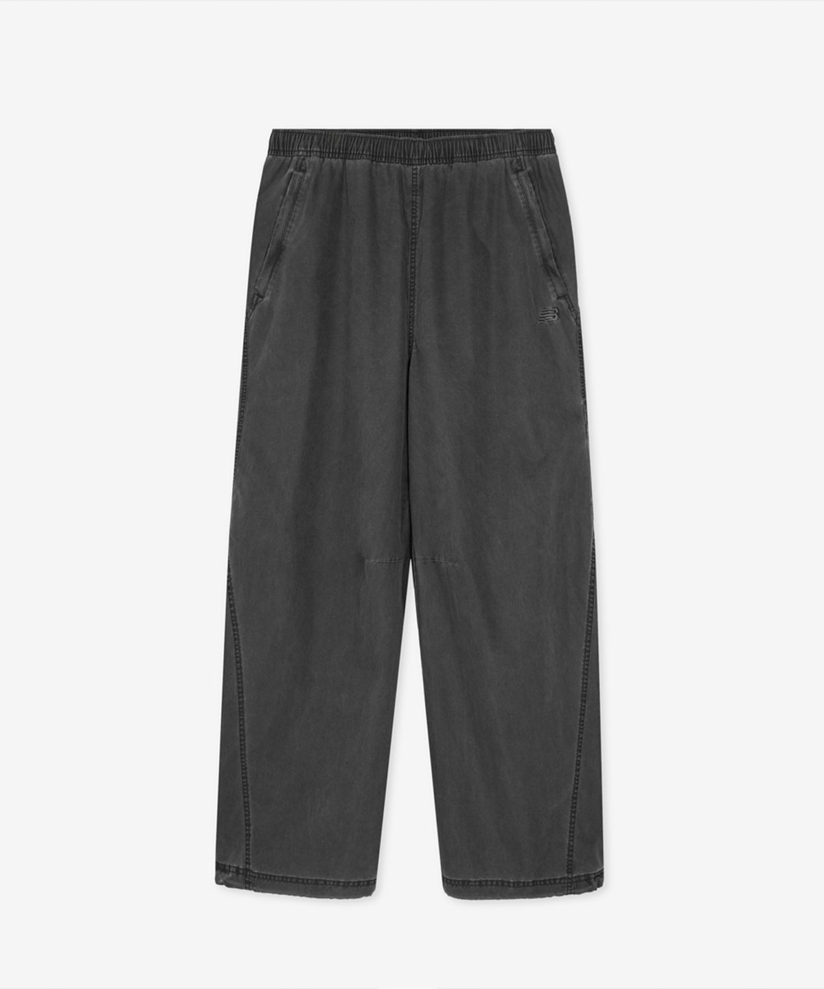 뉴발란스(NEW BALANCE) NBNTG31833 / UNI ESCAPE 워시드 우븐 와이드 팬츠 (CHARCOAL)