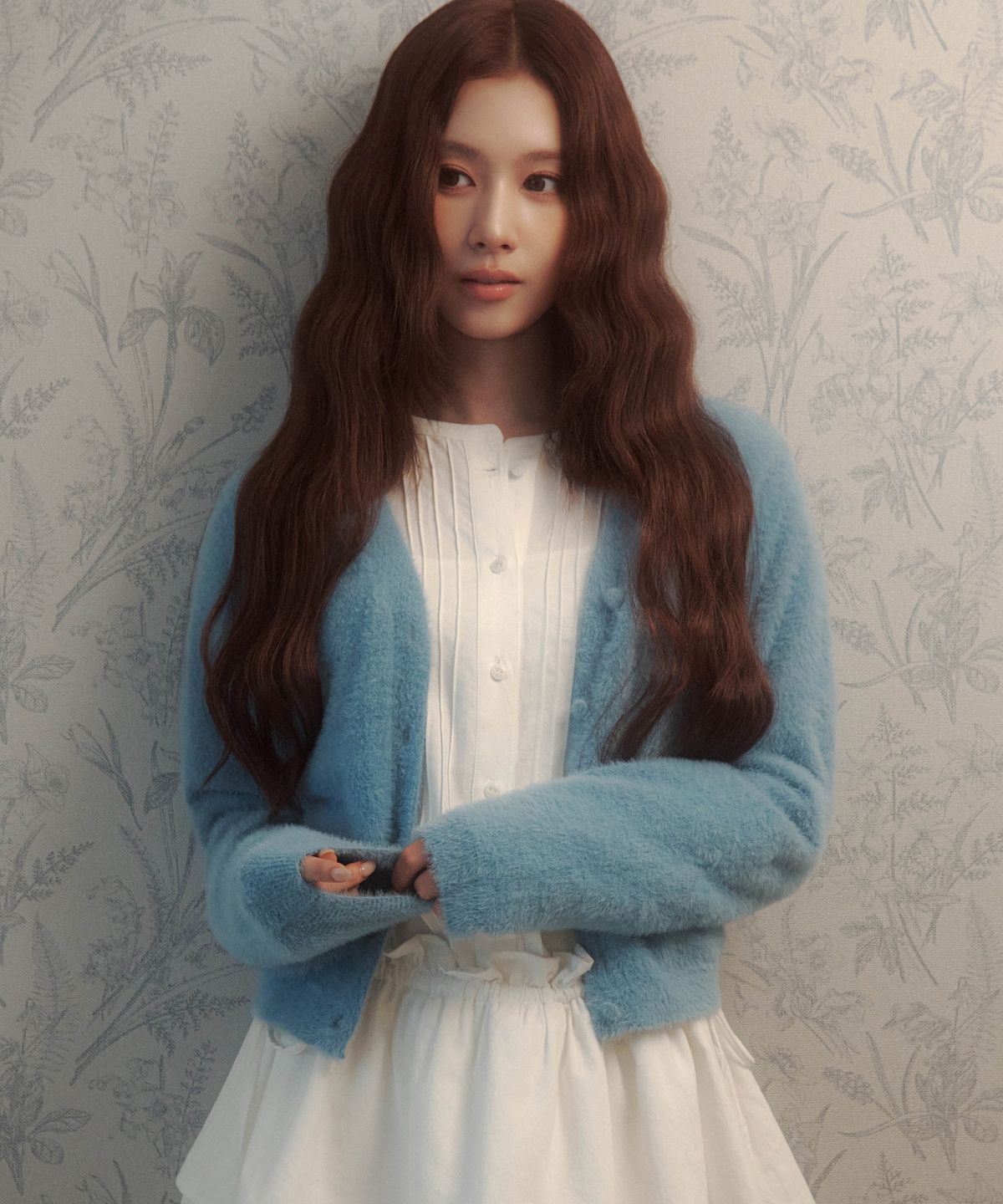 커버낫 우먼(COVERNAT WOMAN) 우먼 브이넥 헤어리 가디건 블루