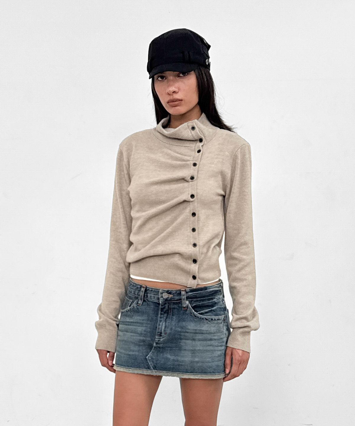 샌드릭(SANDRIC) High Neck Cardigan_Beige