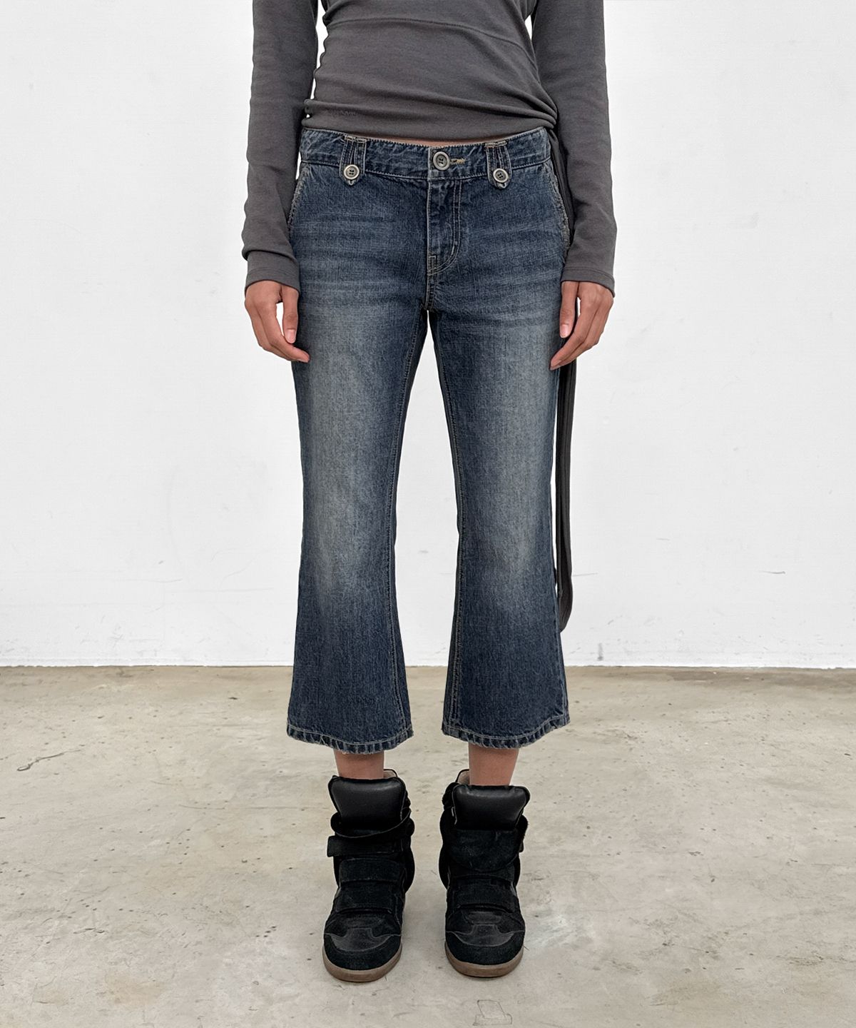 샌드릭(SANDRIC) Cropped Flare Denim_Blue