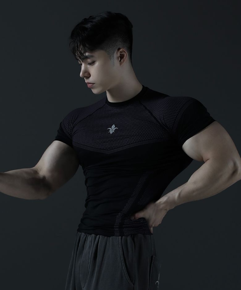 퍼플 나이트 컴프레션 반팔 [블랙]
