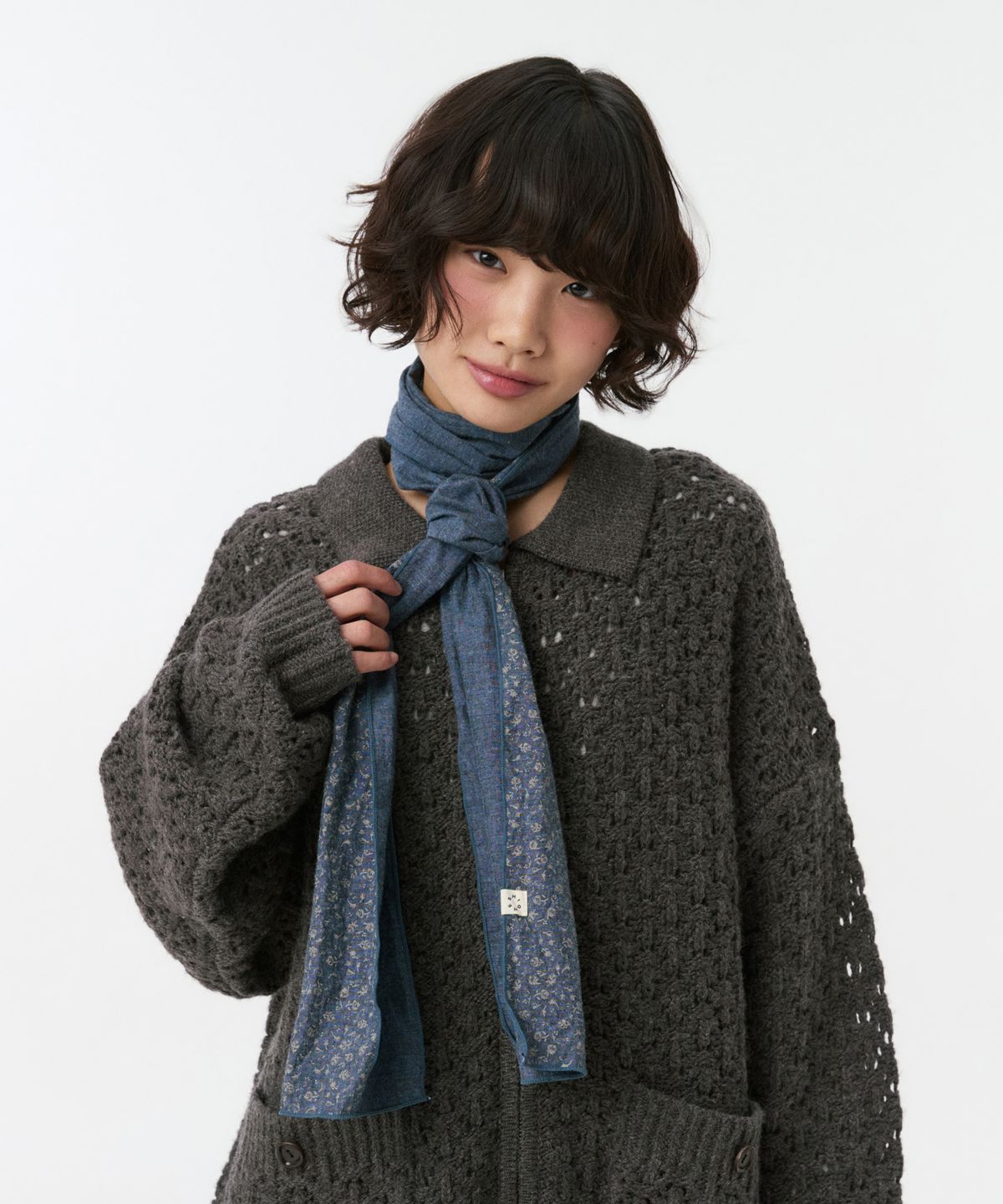 오헤시오(OHESHIO) VINTAGE FLORAL COTTON SCARF, BLUE